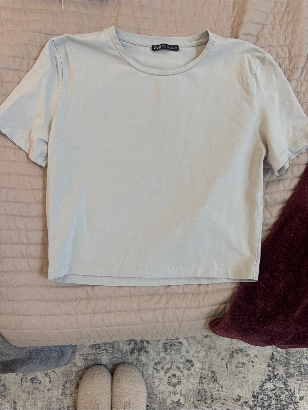 Zara Cream Short-Sleeve Cropped Crewneck Top